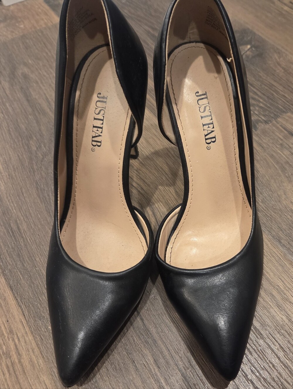 JUSTFAB Black Pointed Toe Women's Pumps